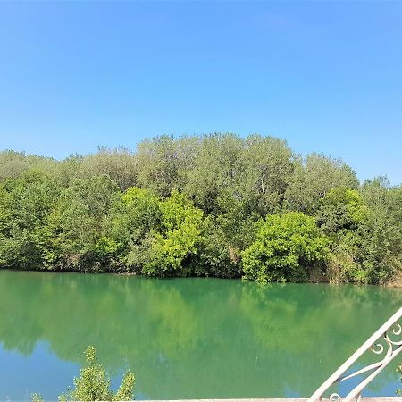 Gite Face A La Riviere -Proche Du Pont Du Gard- Montfrin Ngoại thất bức ảnh